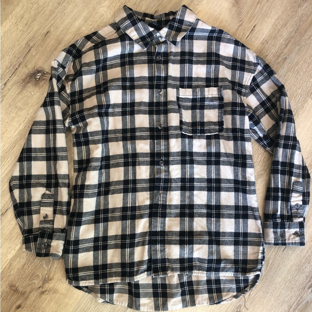Boy’s Black and Tan Plaid Button-Up Flannel Shirt